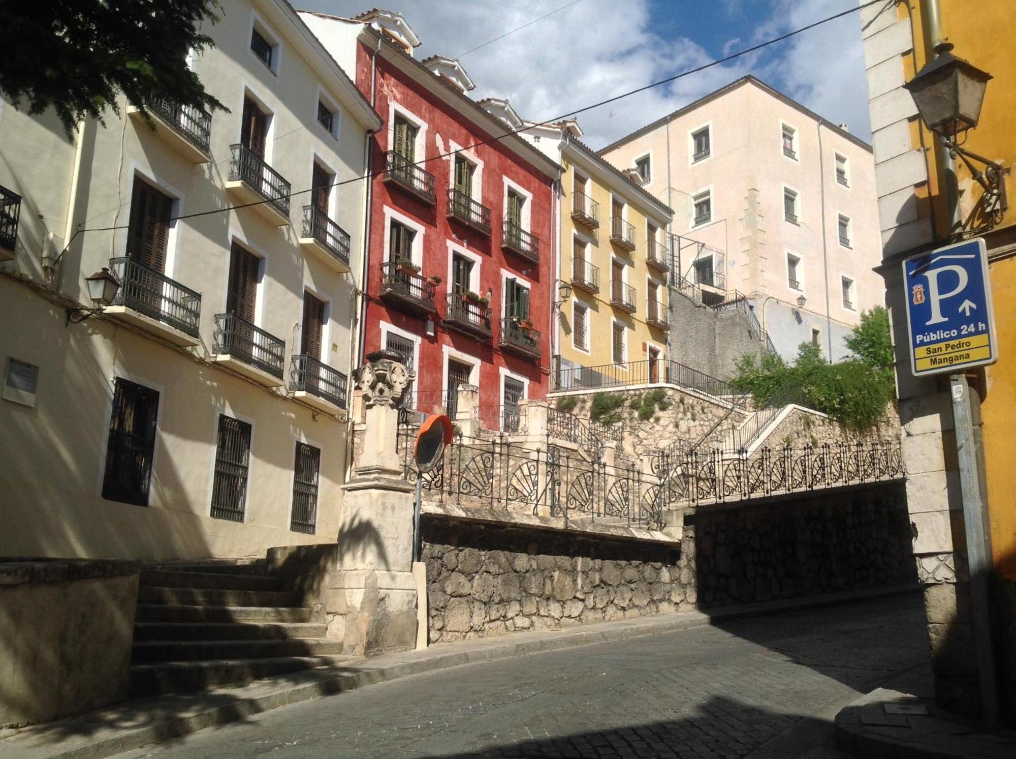 קואנקה Alojamientos Turisticos Casco Antiguo מראה חיצוני תמונה