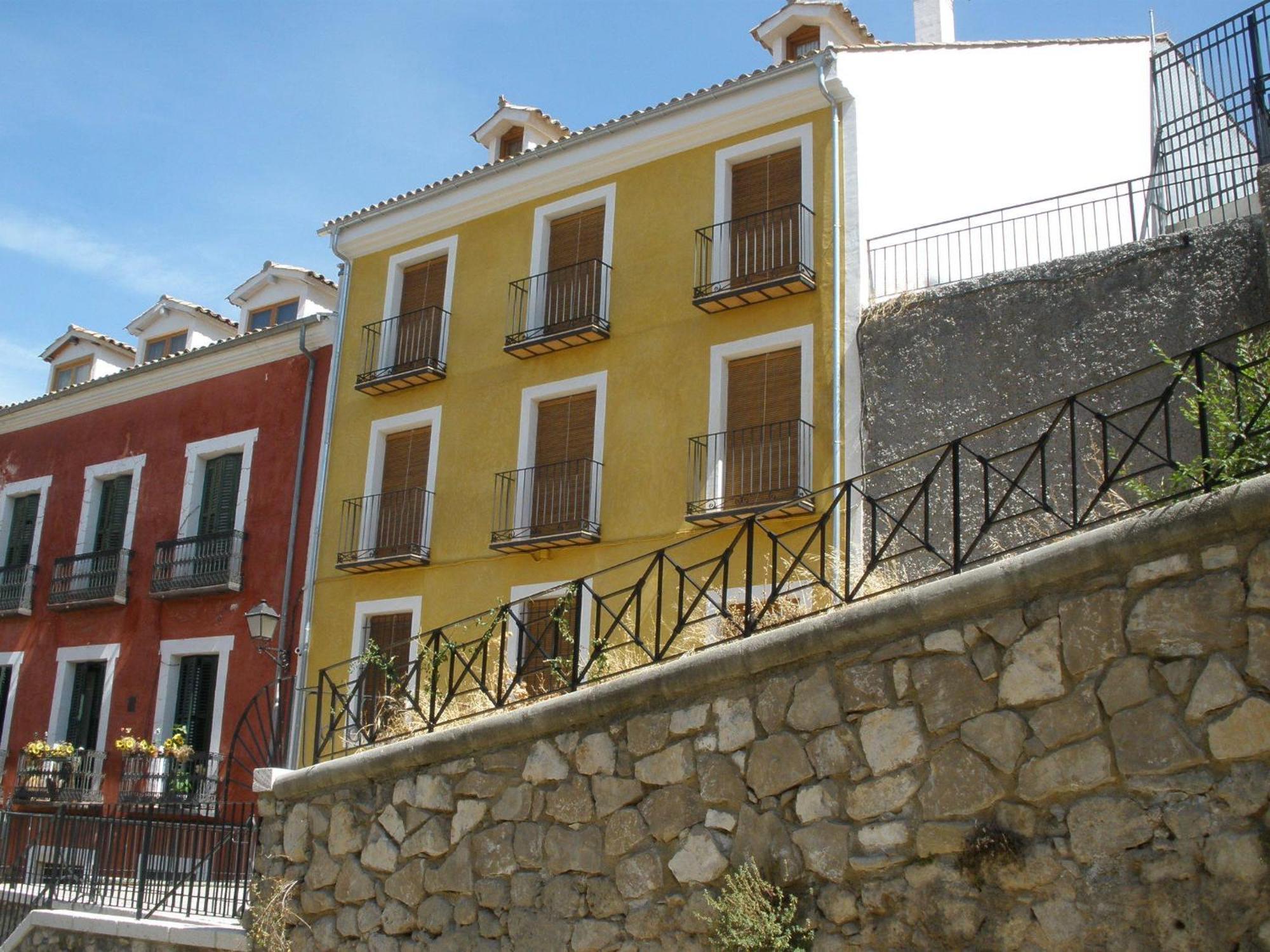 קואנקה Alojamientos Turisticos Casco Antiguo מראה חיצוני תמונה